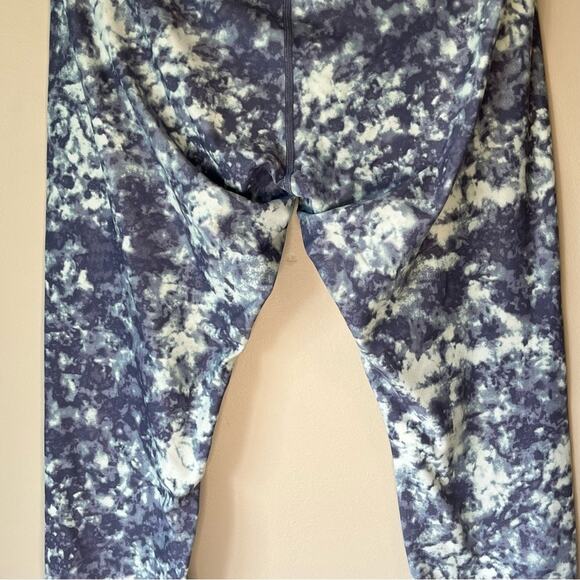 Fila Sport Blue Patterned Leggings Size XL - Picture 6 of 9